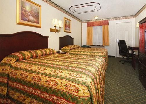Executive & By Oyo Hotel 2*