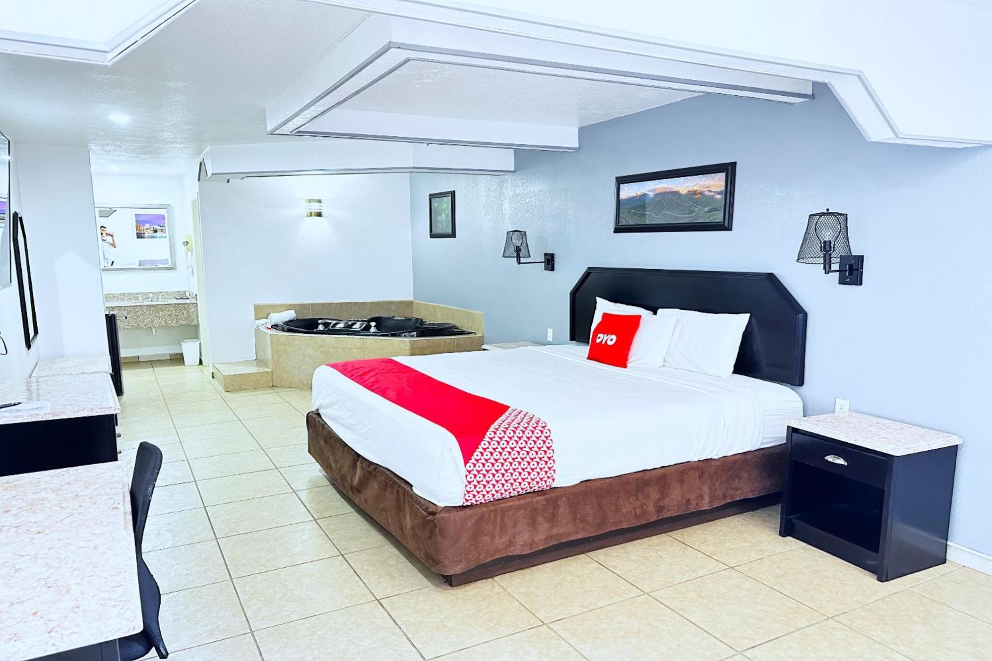 Oyo Tx Us-281 Hotel Three Rivers